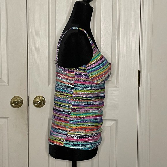 Anne Cole Signature Tankini Top - Picture 3 of 16